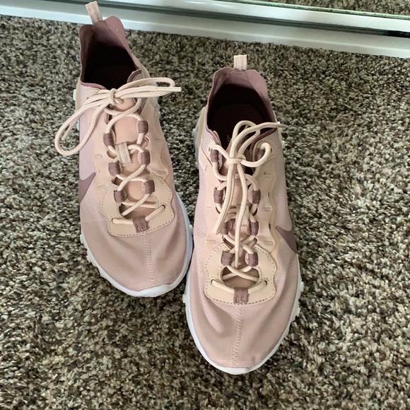 Nike React Sneakers - Picture 1 of 4